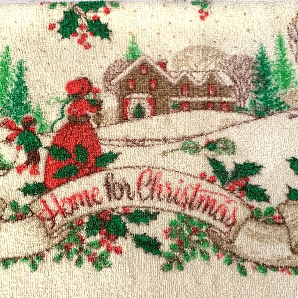 Christmas Hand Towel Home Decor Vintage Holiday Decorations Cream Red 16x24in